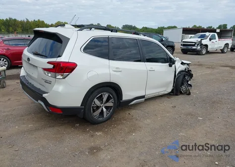 2020 Subaru Forester Touring z USA, uszkodzony, nr VIN JF2SKAXCXLH562021